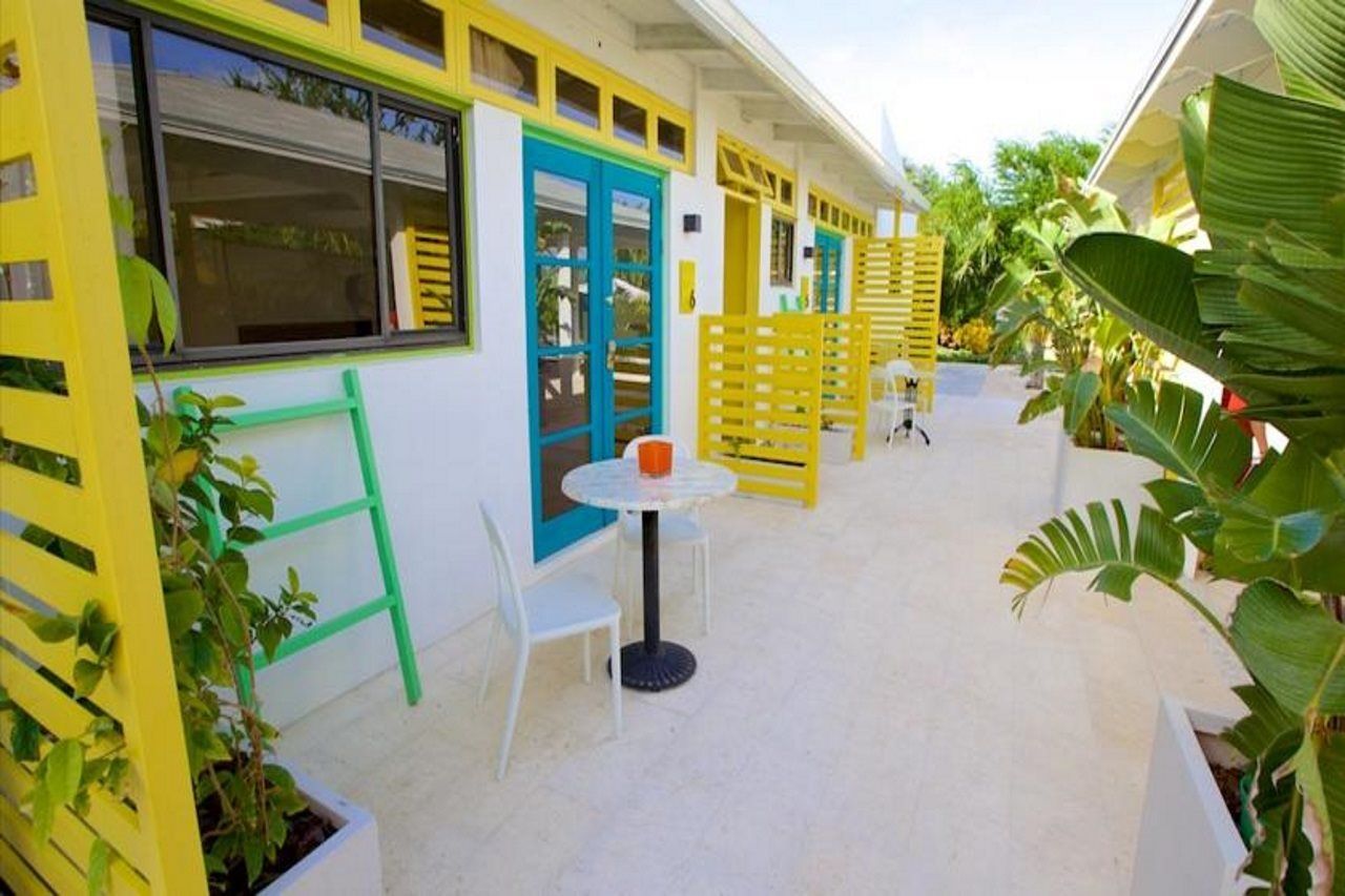 Bubali Bliss Studios Palm Beach Exterior photo